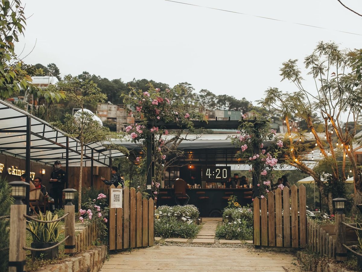 cafe_under_1MB.jpg