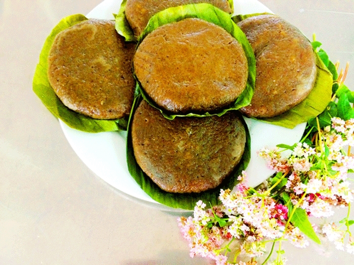 Banh-tam-giac-mach-nuong.jpg