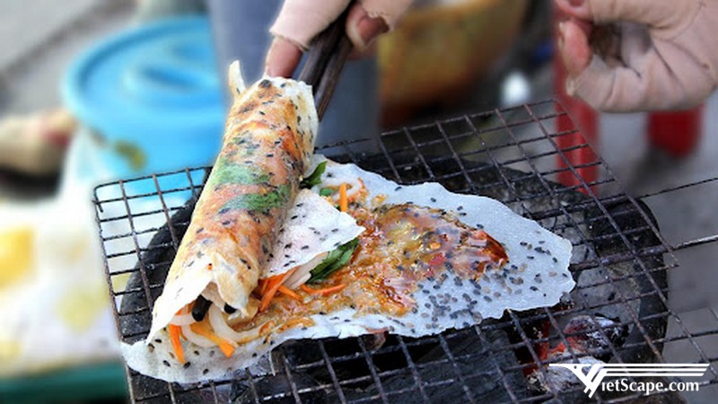 banh-trang-nuong-mam-ruoc.jpg