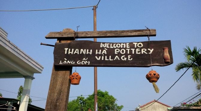 lang-gom-thanh-ha.jpg